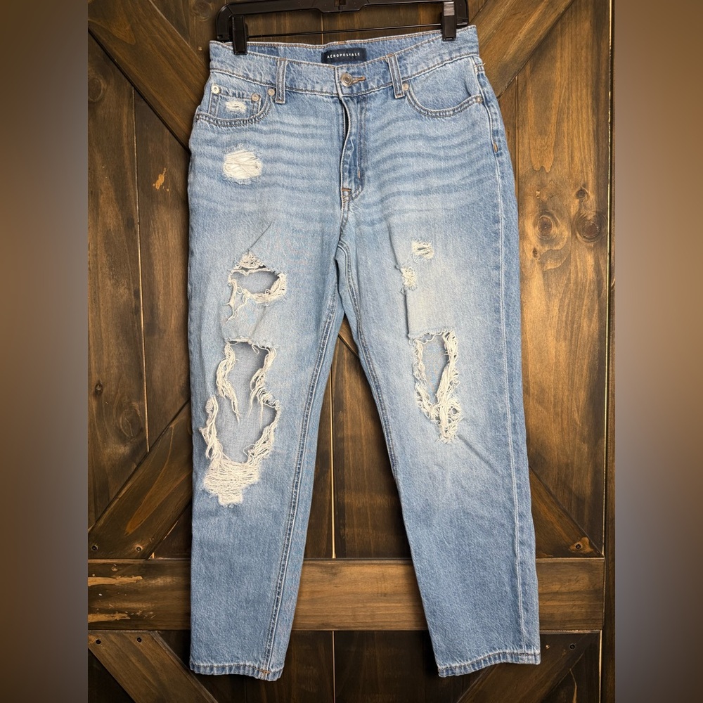 Aeropostale Women’s Blue Mid Rise Distressed Mom Jean Fit Jeans Size 6